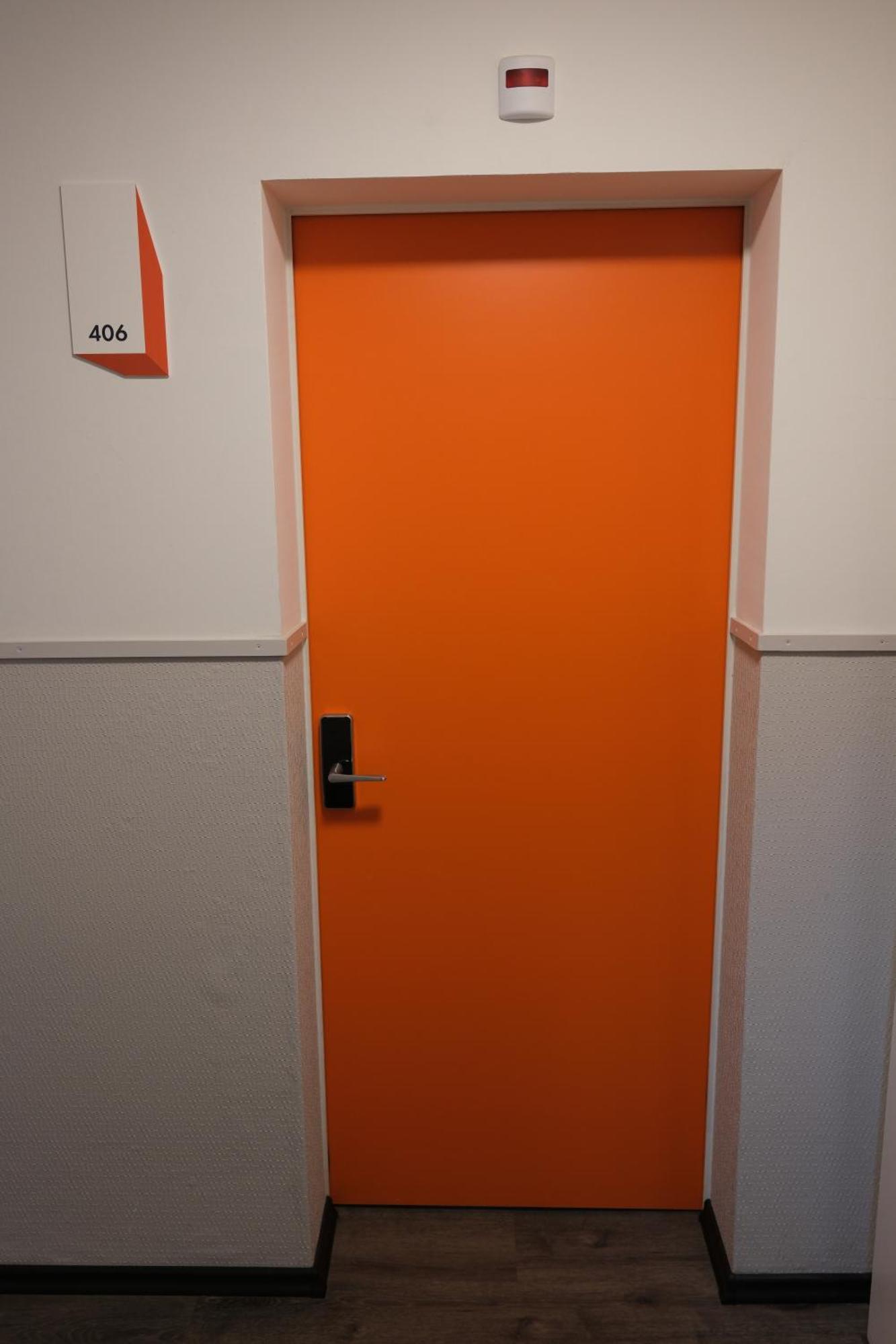 Easyhotel Zuerich Main Station Ruang foto